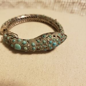 Vintage hinged Silver bracelet w/cabochon stones.